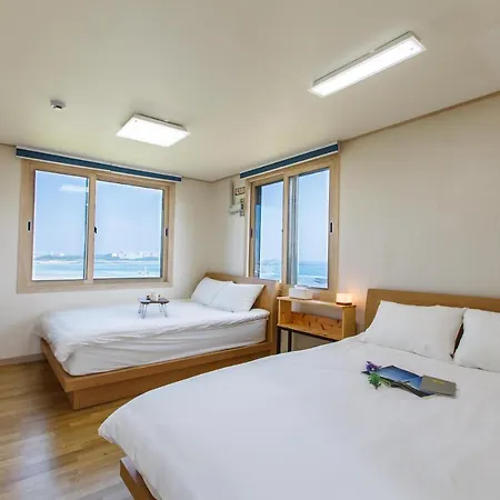 Bnsun Pension Seogwipo Exterior photo