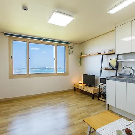 Bnsun Pension Seogwipo Exterior photo